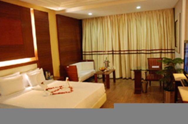 Baba Resorts Dharampur Dharampur  الغرفة الصورة